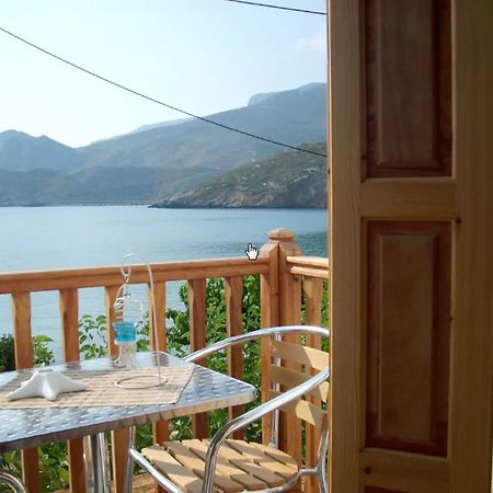 Apartamento To Kamari Aspous Exterior foto